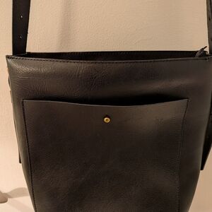 Madewell BLK BUCKET Shoulder Bag
